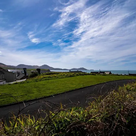 The Coastal Perch * Waterville